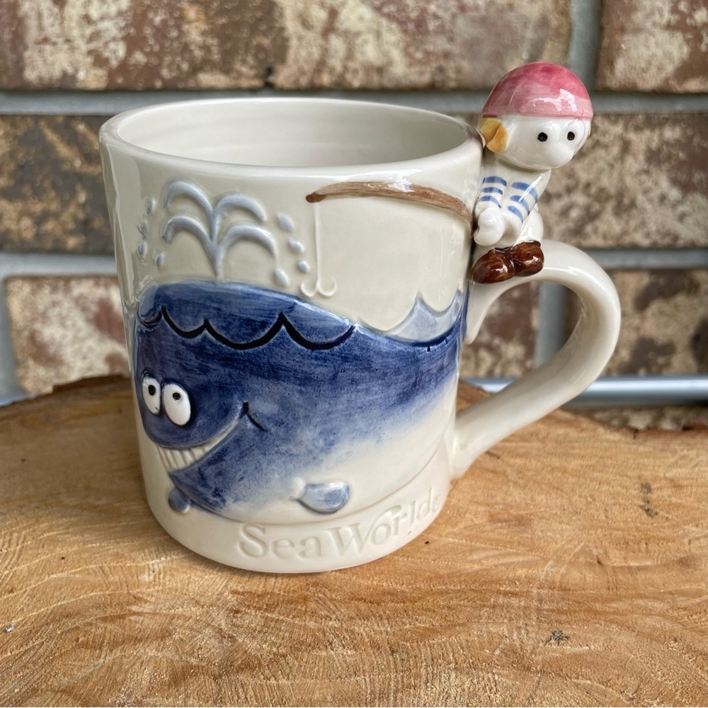 Vintage Sea World Mug 1982 Made in Japan Whale Motif Adorable! Excellent!